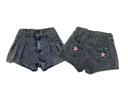 Stars Applique Back Pocket Pleat Front Denim Shorts - Tween