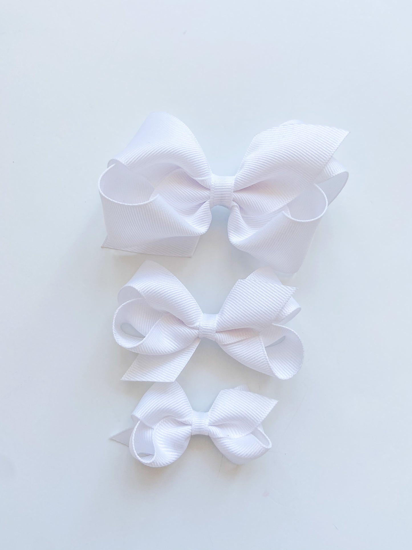 White Hair Bow